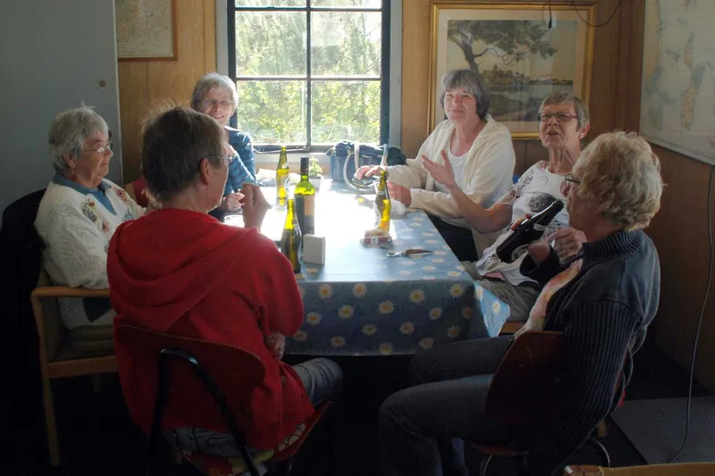 Forårsrengøring og standerhejsning 2009 (5)