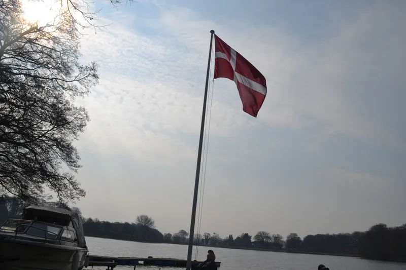 Forårsrengøring og standerhejsning 2019 (5)